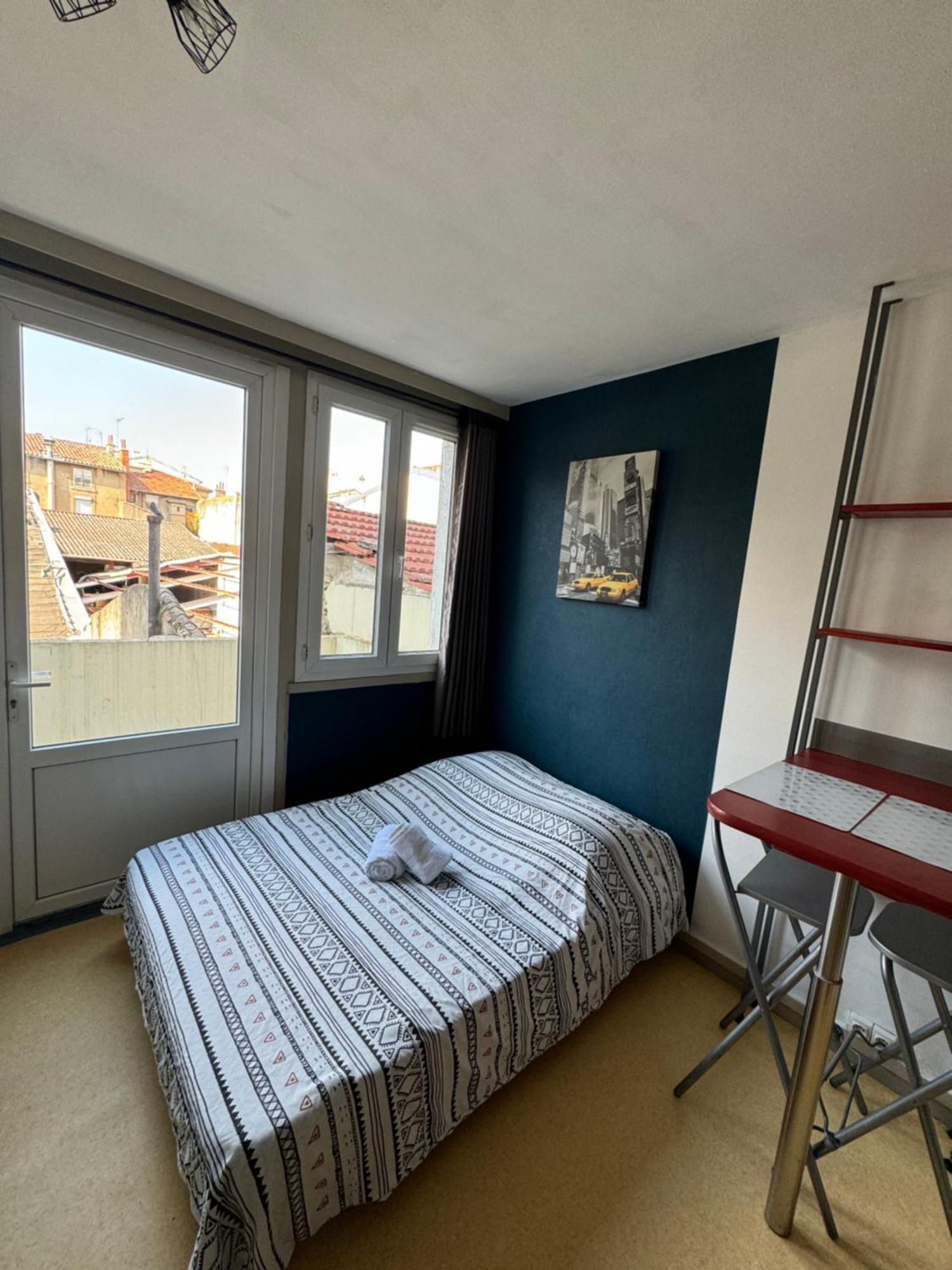 Appartement Centre 6 *